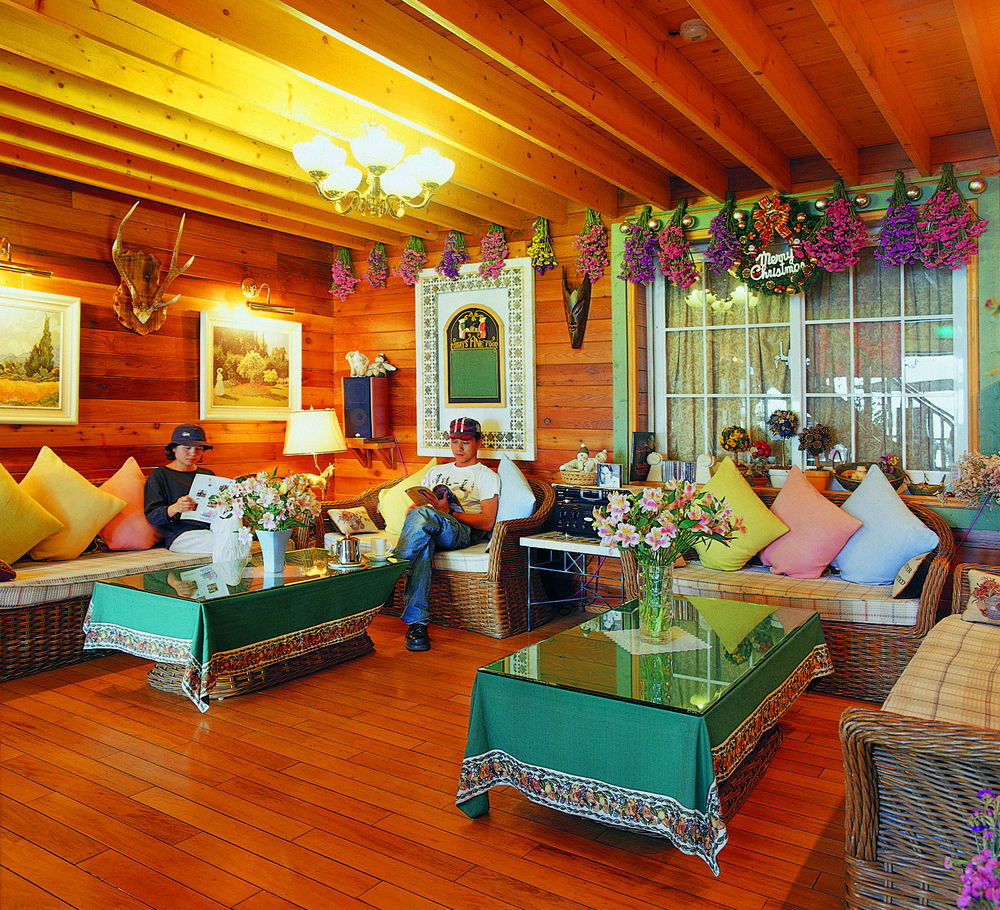 Cingjing Hanging Garden & Resort Renai Exterior photo